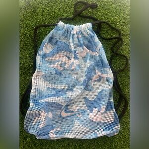 Nike Blue Camo Drawstring Gym Athletic Sack Backpack Bag Mesh Lightweight